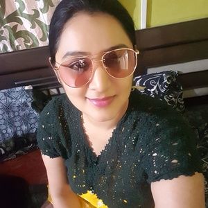 Meet your Posher, Vidhya